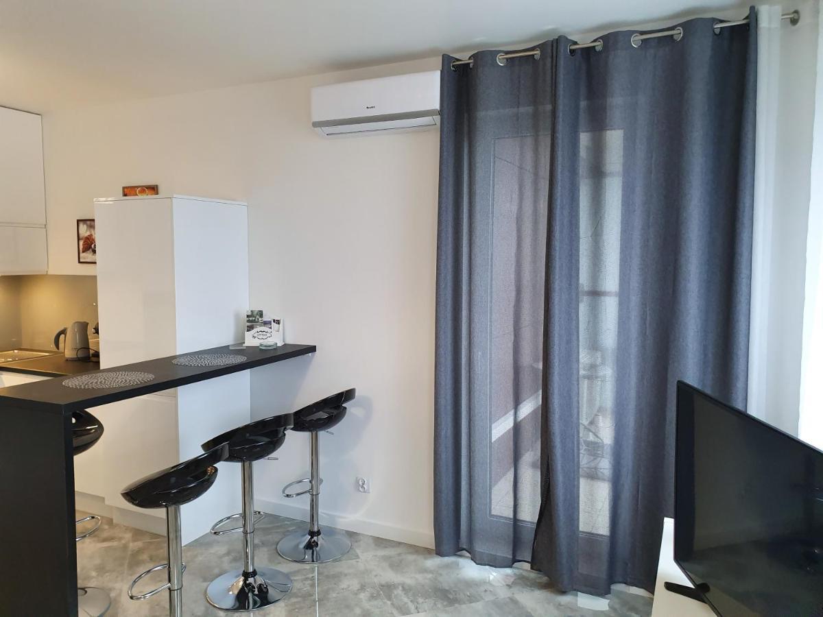 Apartament Na Lazurowej Warschau Buitenkant foto